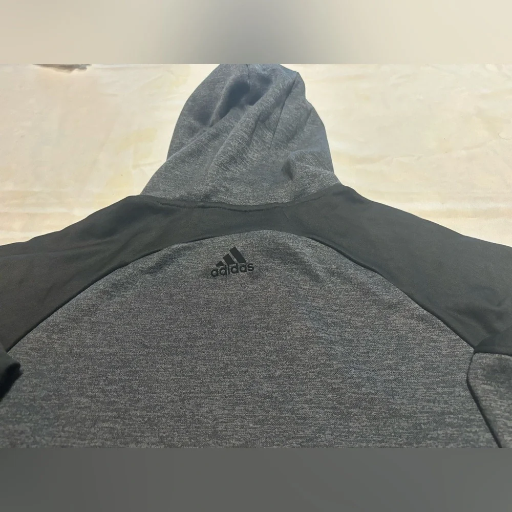 Adidas Unisex Gray Black Long Sleeve Hoodie Sweatshirt Size‎ M w/ Thumbholes